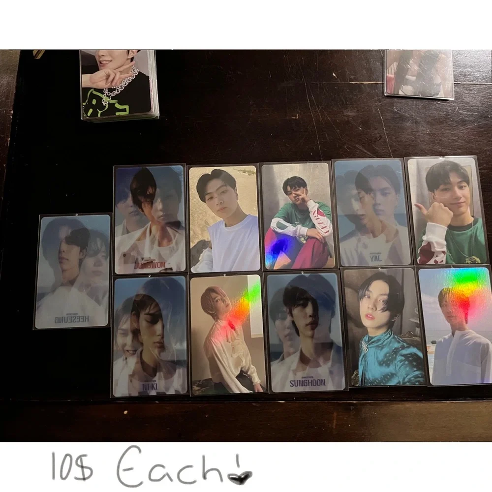 Selling K-pop Photocards! - Picture 3 of 6